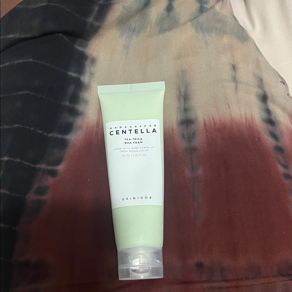 Madagascar Centella Tea-Trica Foam Cleanser - Green